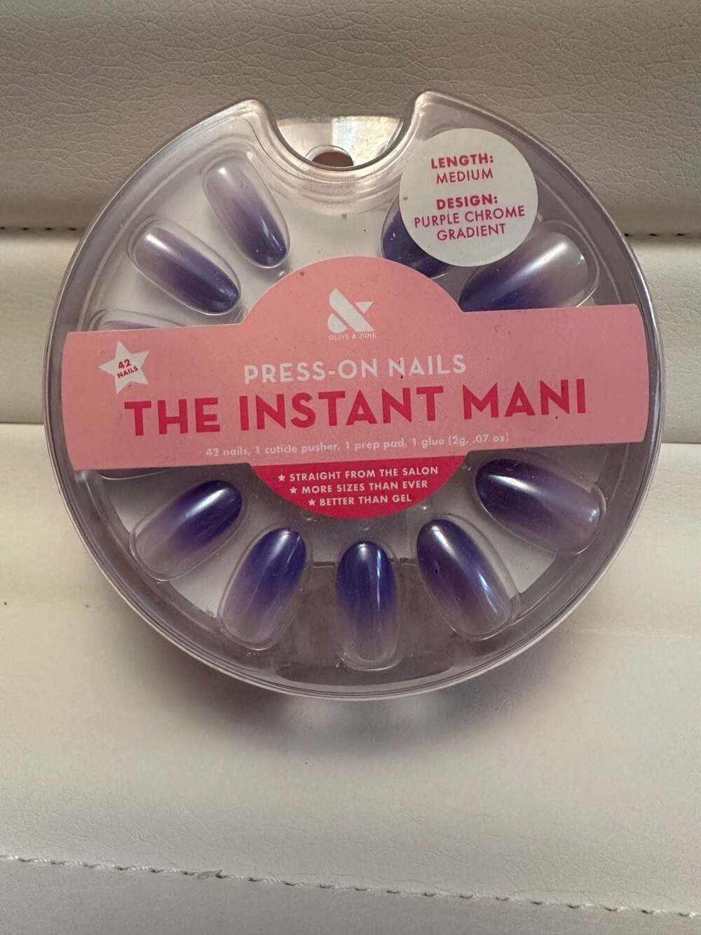 Olive & June The Instant Mani Press-On Nails